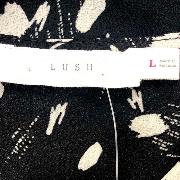 Lush black ivory v-neck button down long sleeve blouse L - Picture 6 of 9